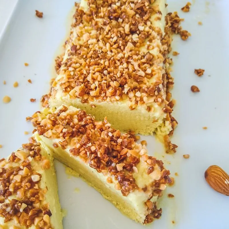 Almendrado